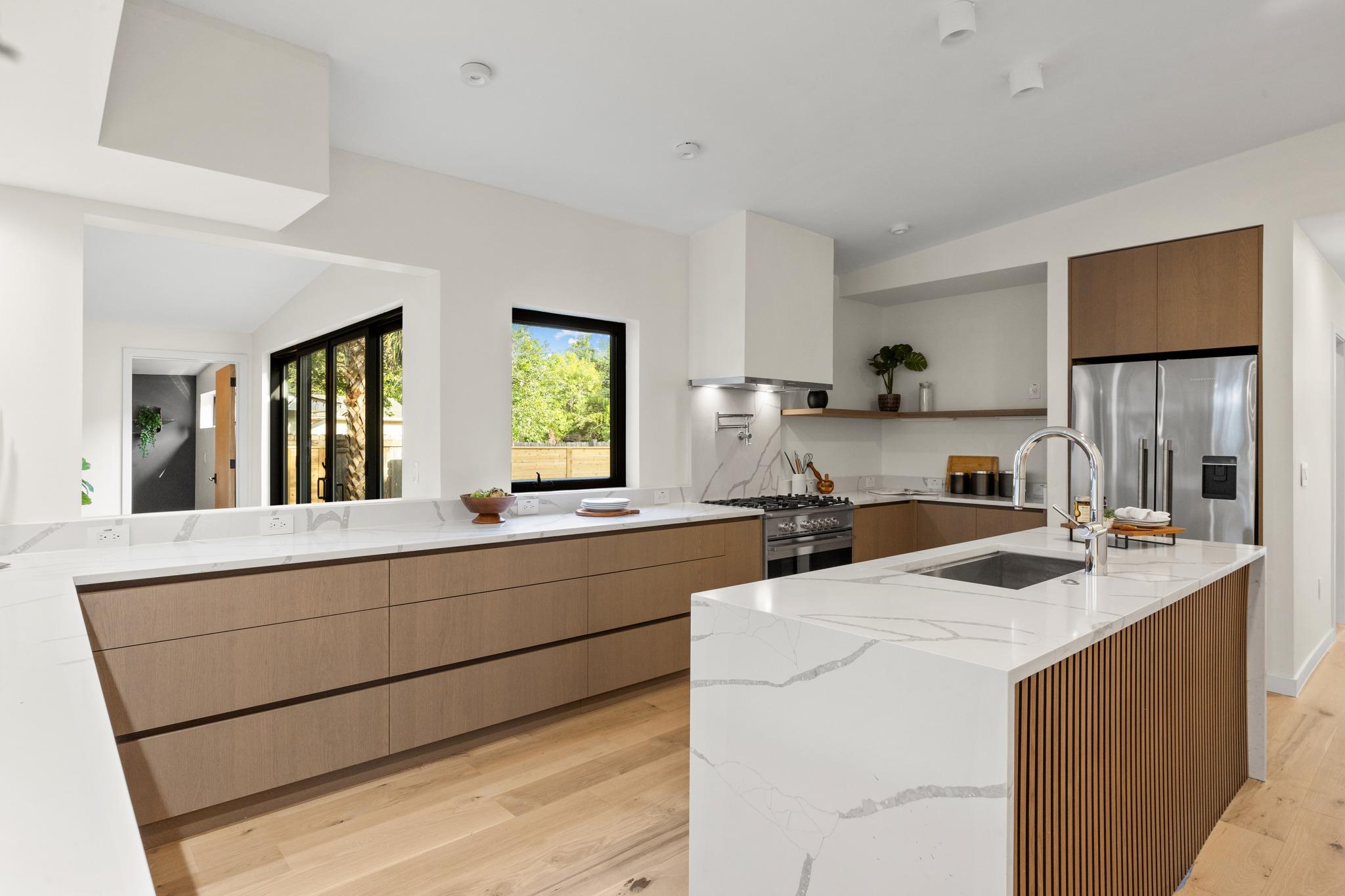 3007 Village DR