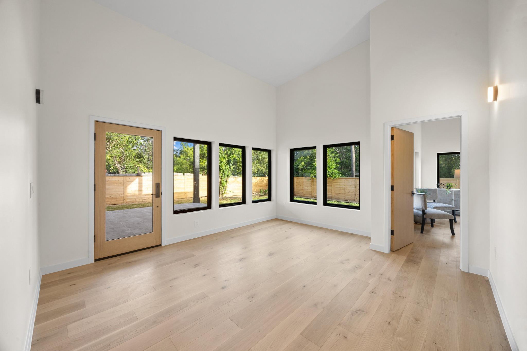 3007 Village DR