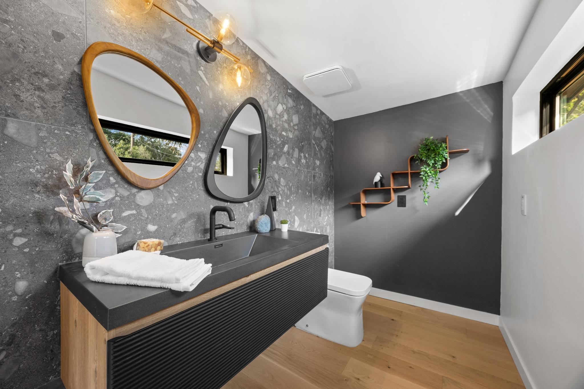 3007 Village DR