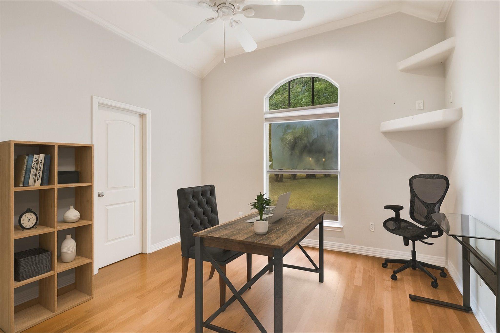 112 TWIN SADDLES LN