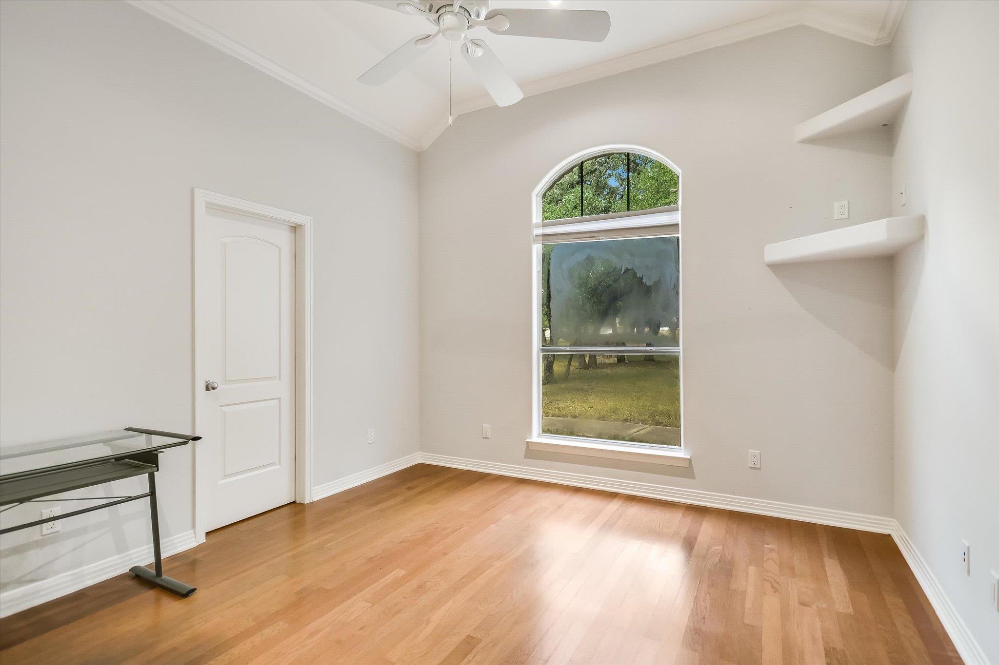 112 TWIN SADDLES LN