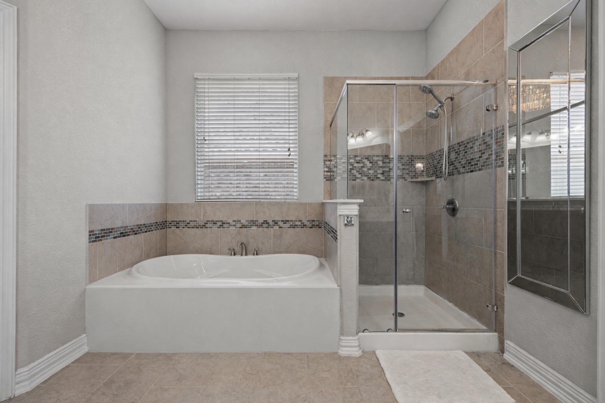 381 Betony LOOP