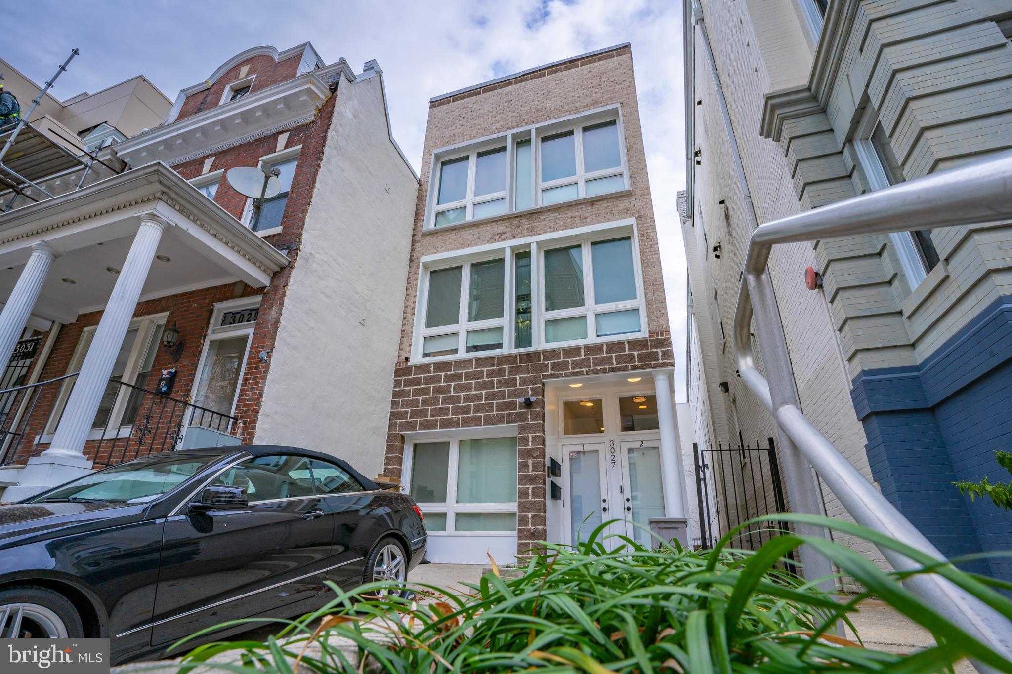 3027 15th St NW #1