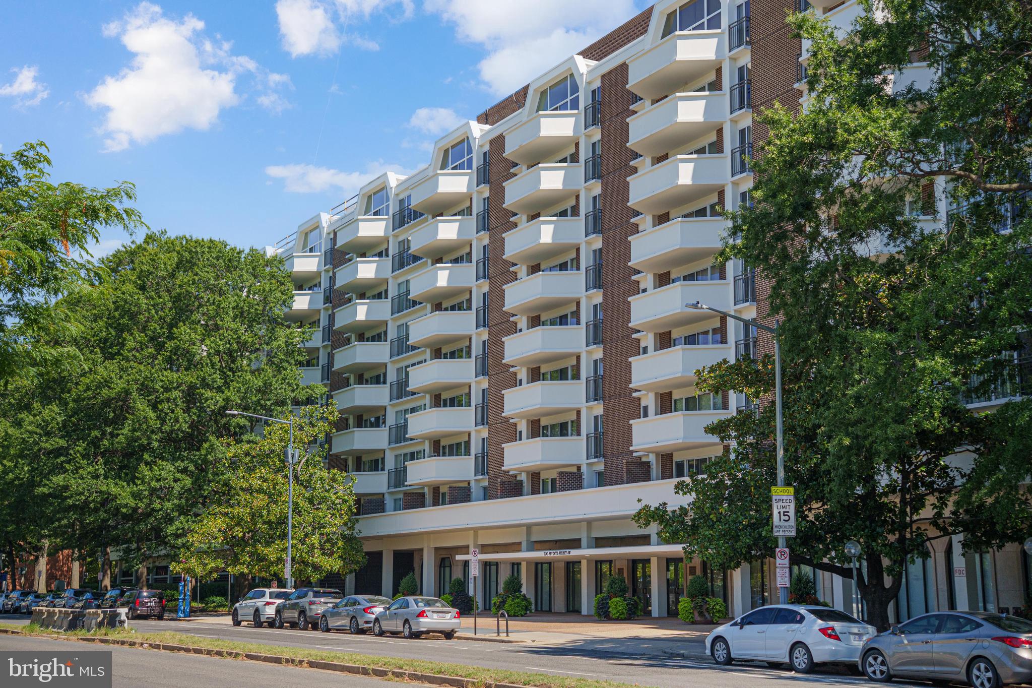 700 7TH STREET SW 119