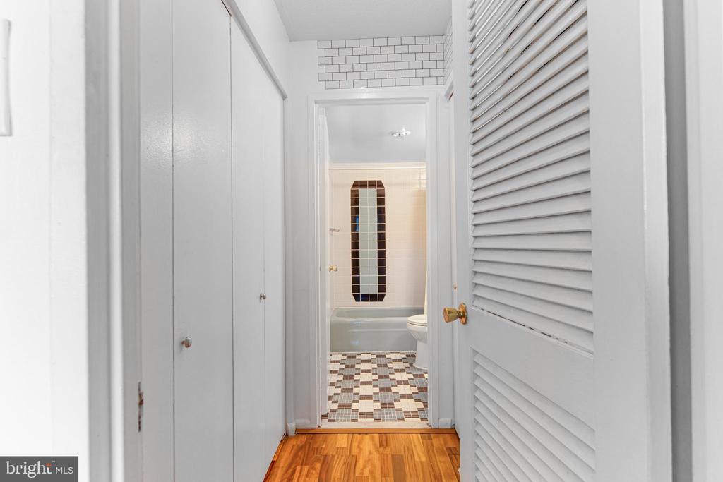 700 7TH STREET SW Unit: 119