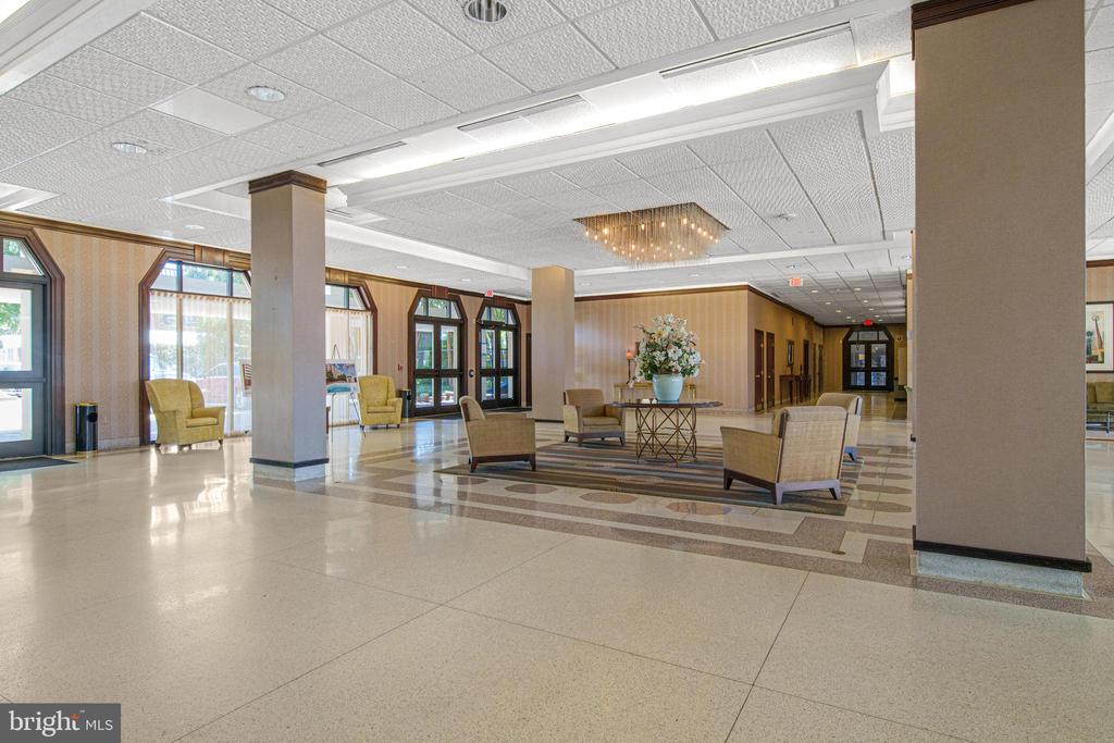 700 7TH STREET SW Unit: 119