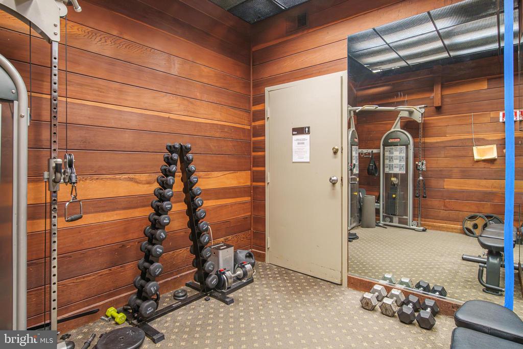 700 7TH STREET SW Unit: 119