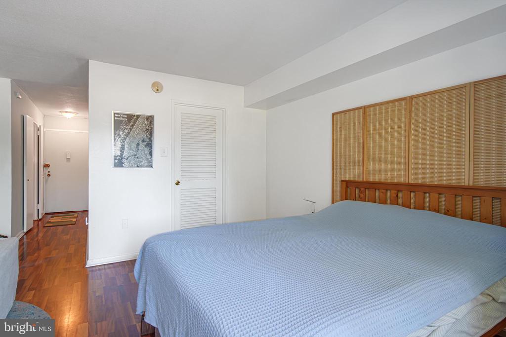 700 7TH STREET SW Unit: 119