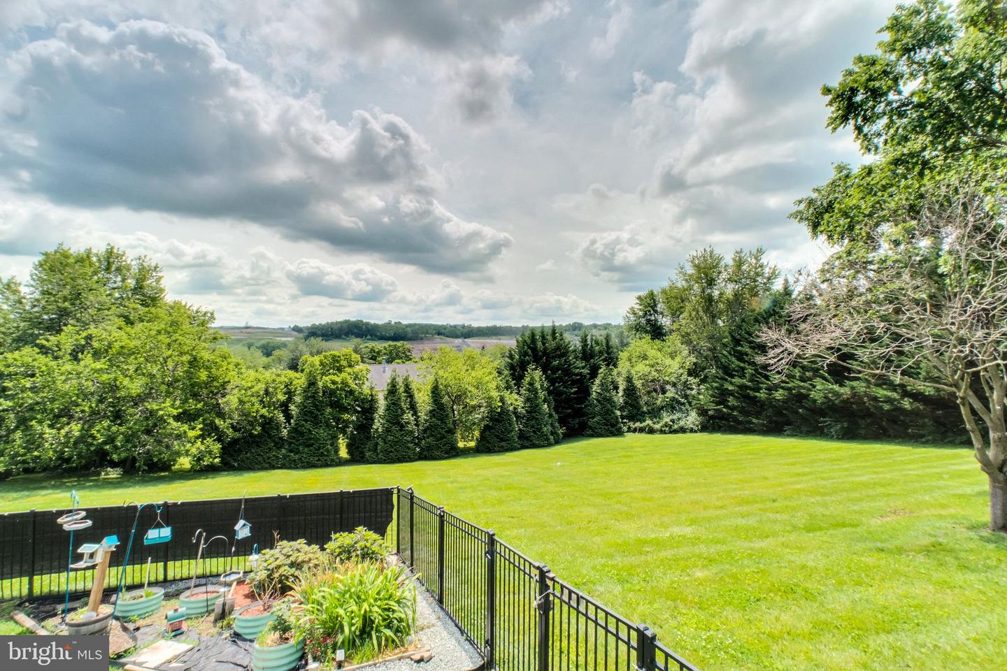 1423 Hallowell Ln