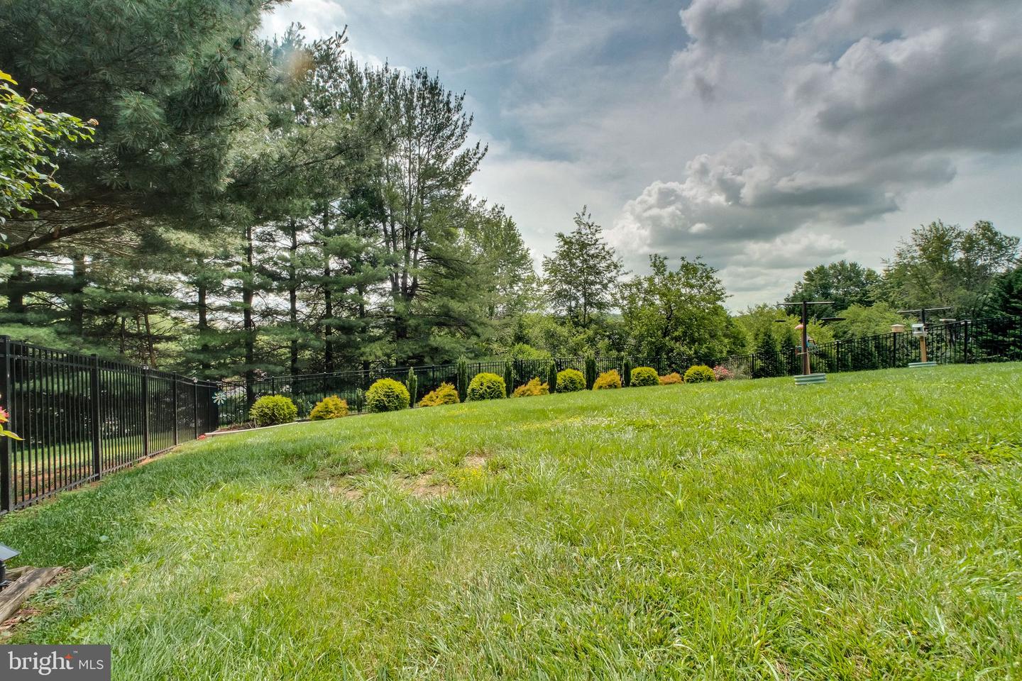 1423 Hallowell Ln