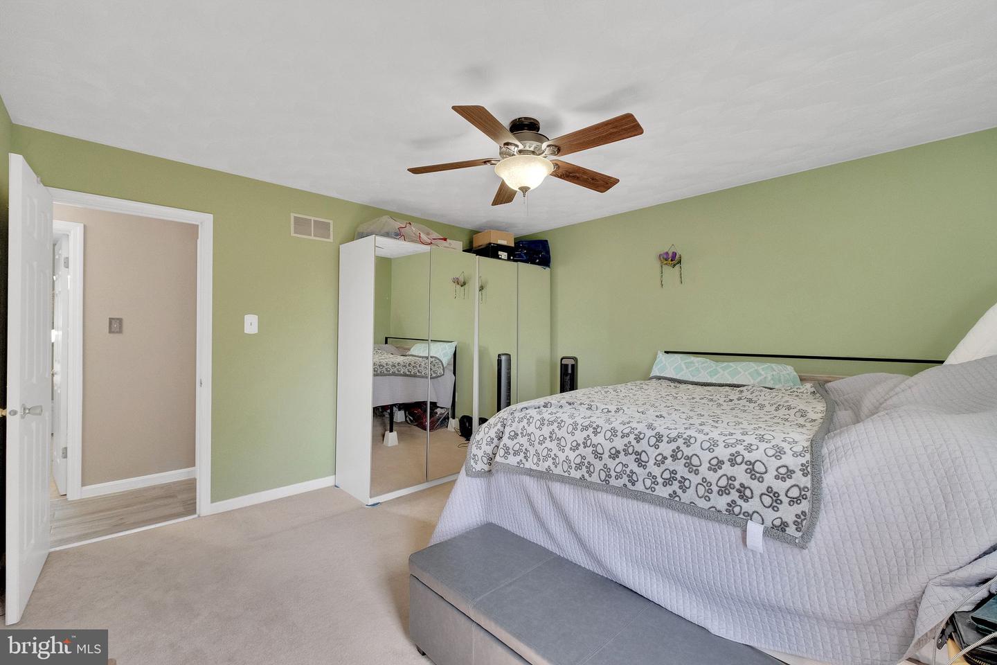 1423 Hallowell Ln