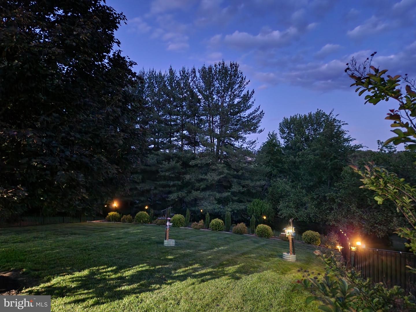 1423 Hallowell Ln