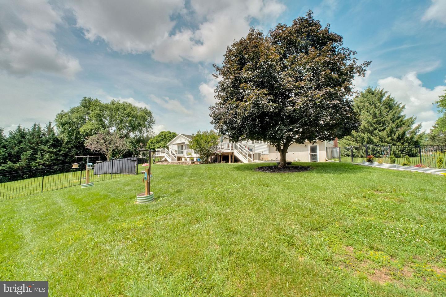 1423 Hallowell Ln