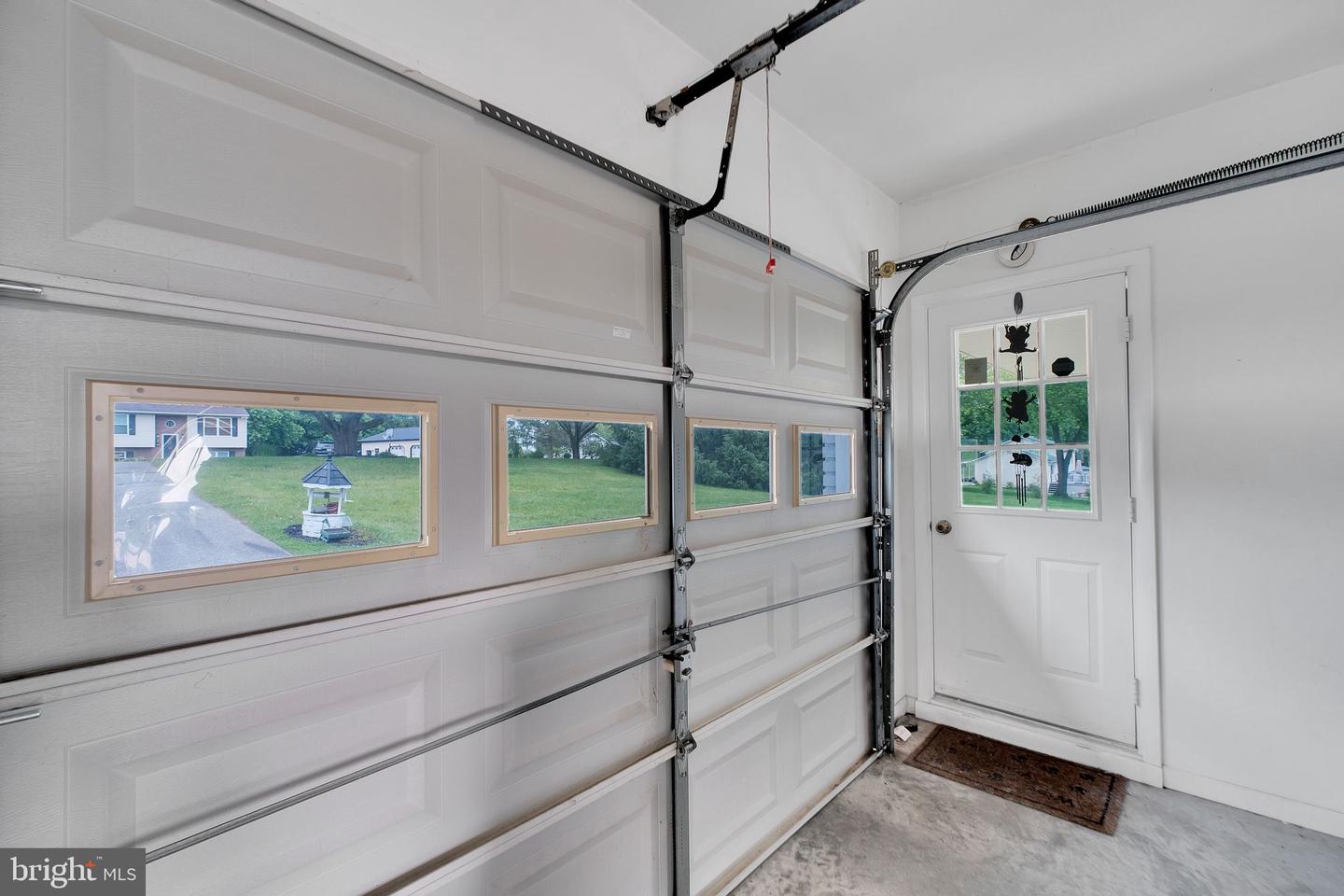 1423 Hallowell Ln