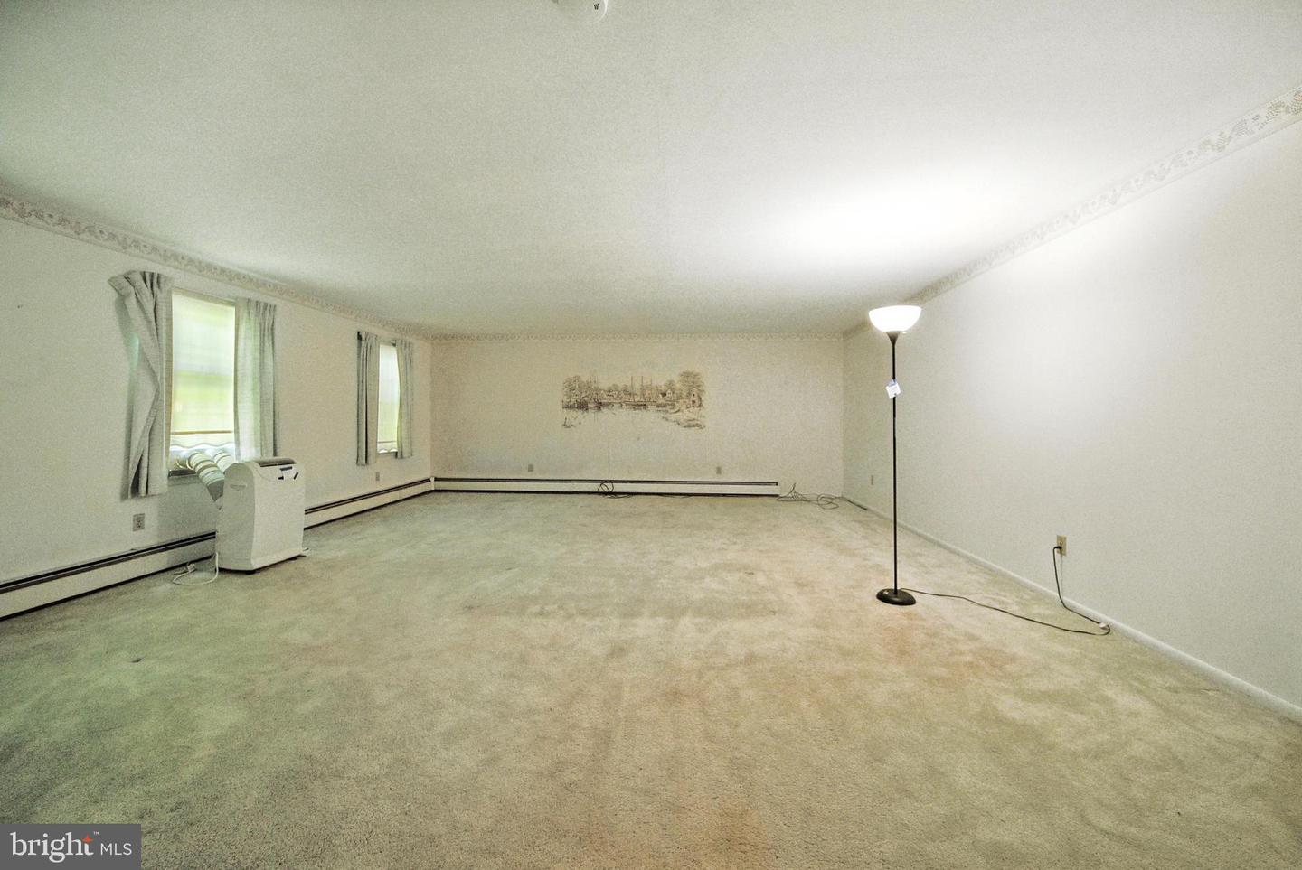 14081 Monticello Dr