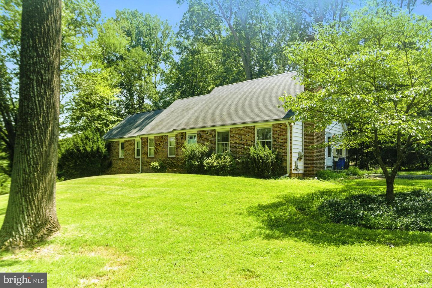 14081 Monticello Dr