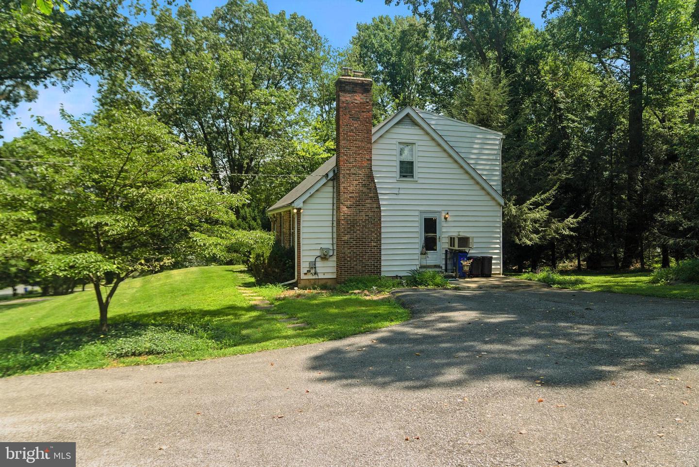 14081 Monticello Dr
