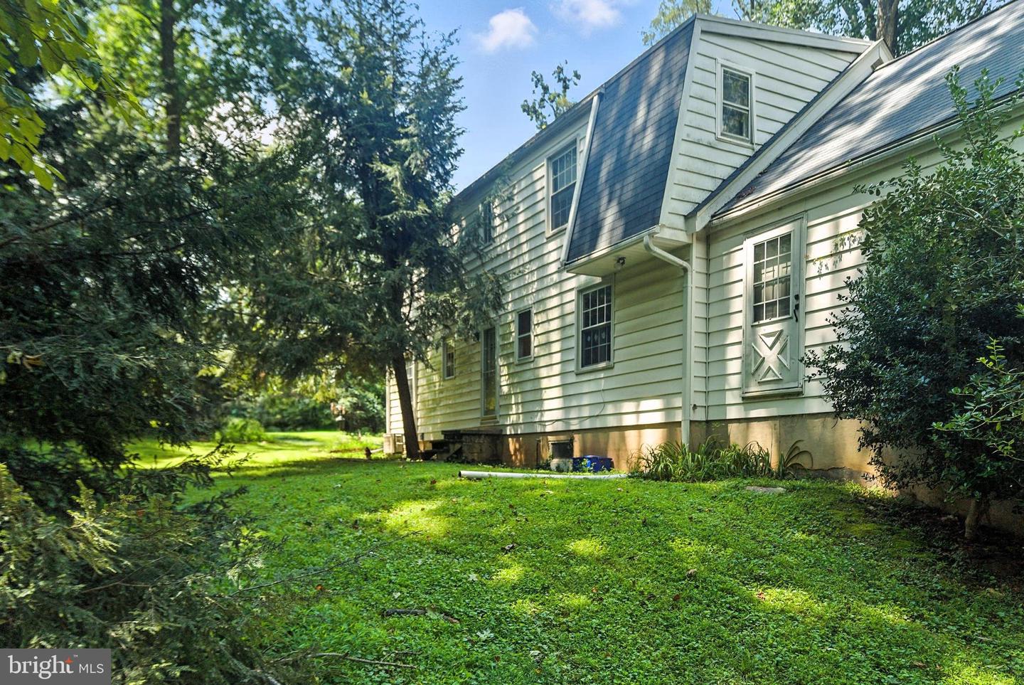 14081 Monticello Dr