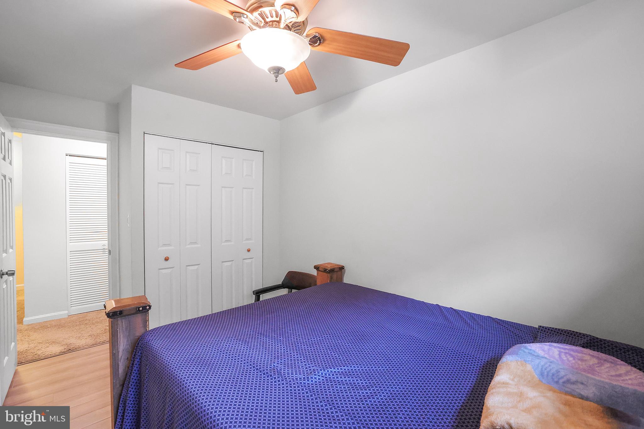 10028 Forest View Pl