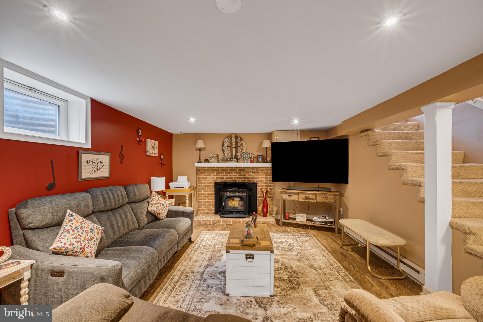 26800 HOWARD CHAPEL DRIVE