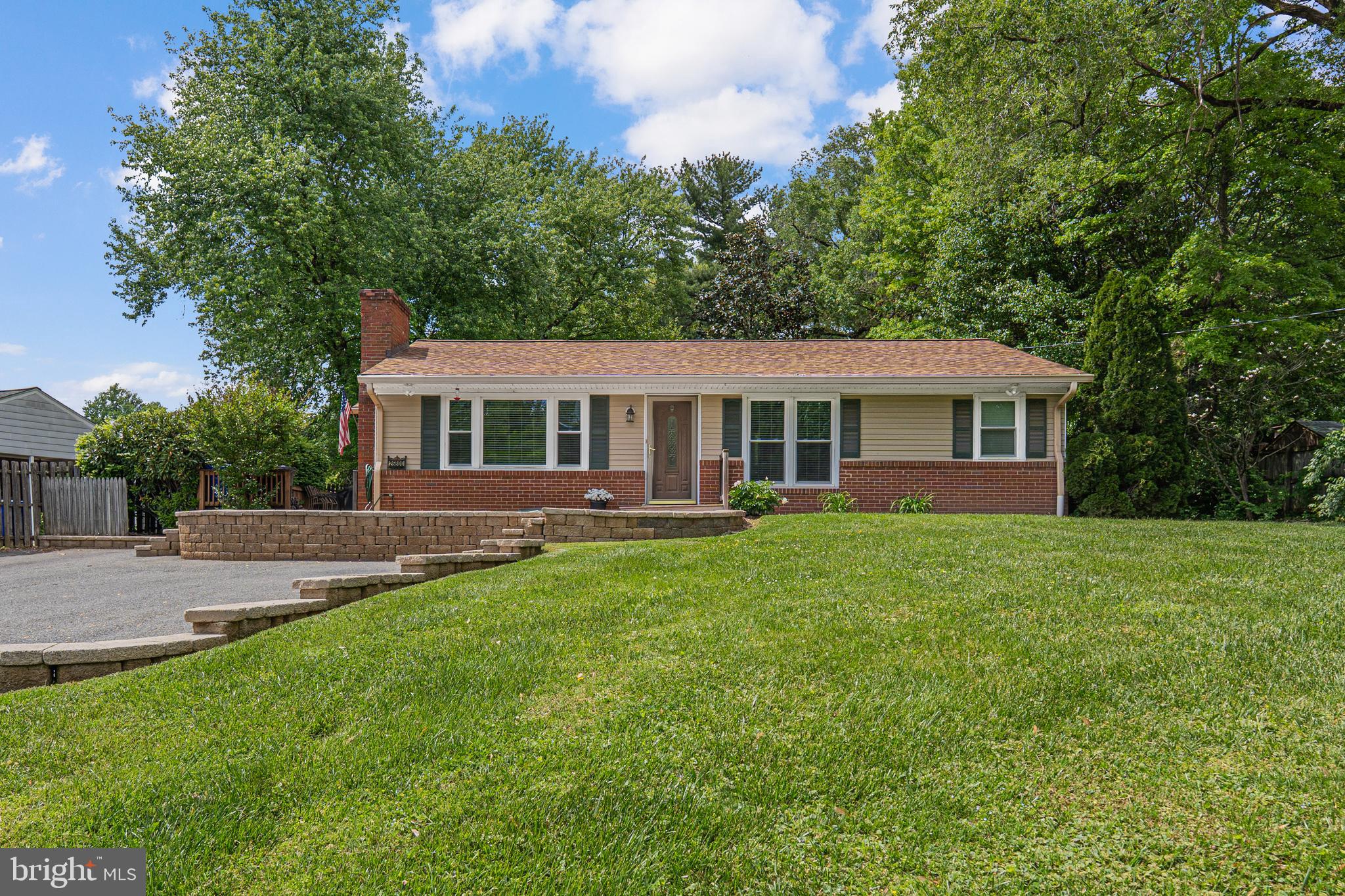 26800 HOWARD CHAPEL DRIVE