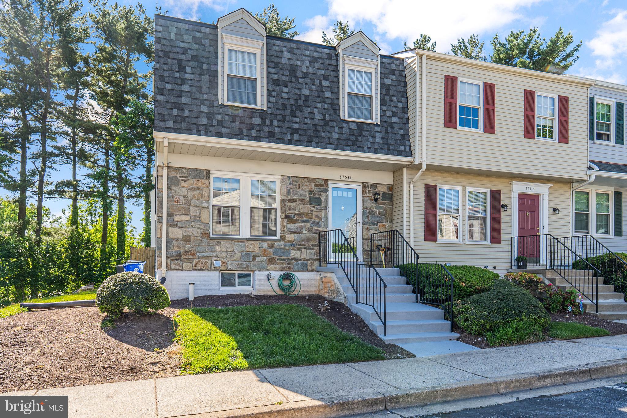 17515 SABRINA TERRACE