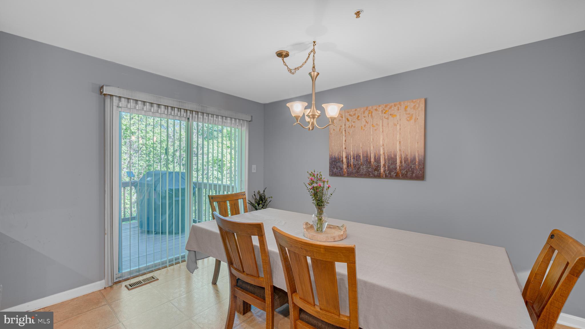 125 EMORY WOODS COURT