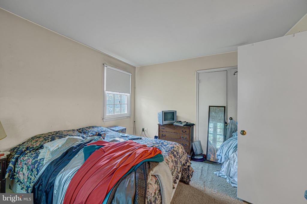 10807 MCCOMAS COURT