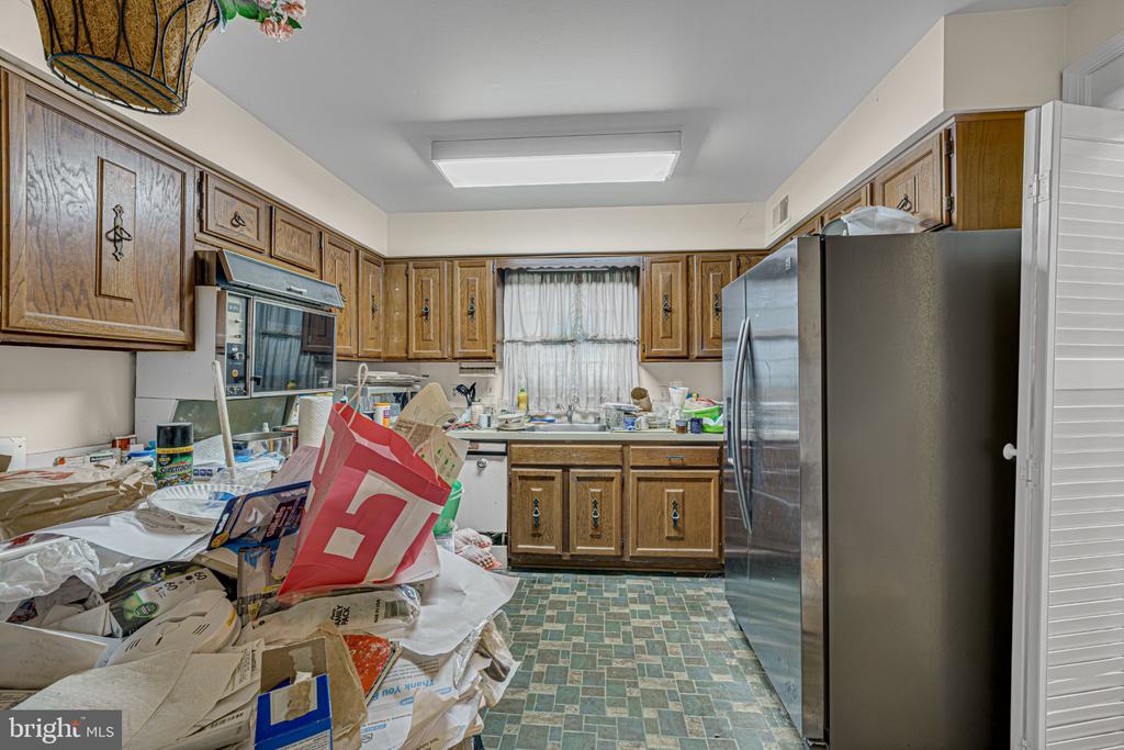 10807 MCCOMAS COURT