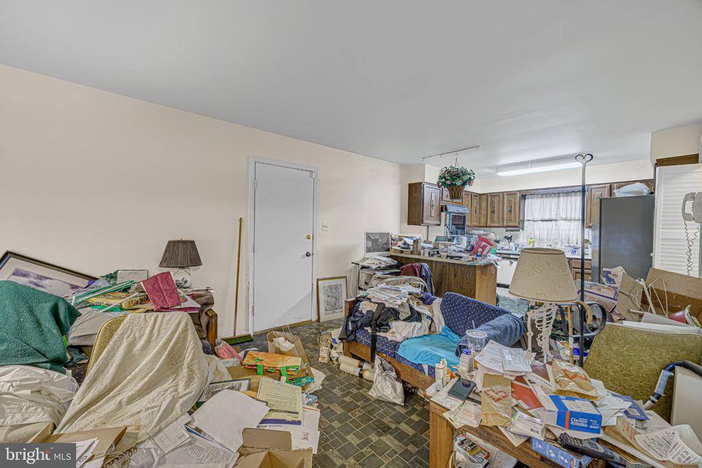 10807 MCCOMAS COURT
