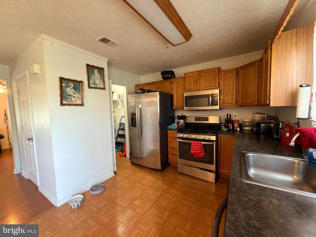 20138 KELLYS LANE