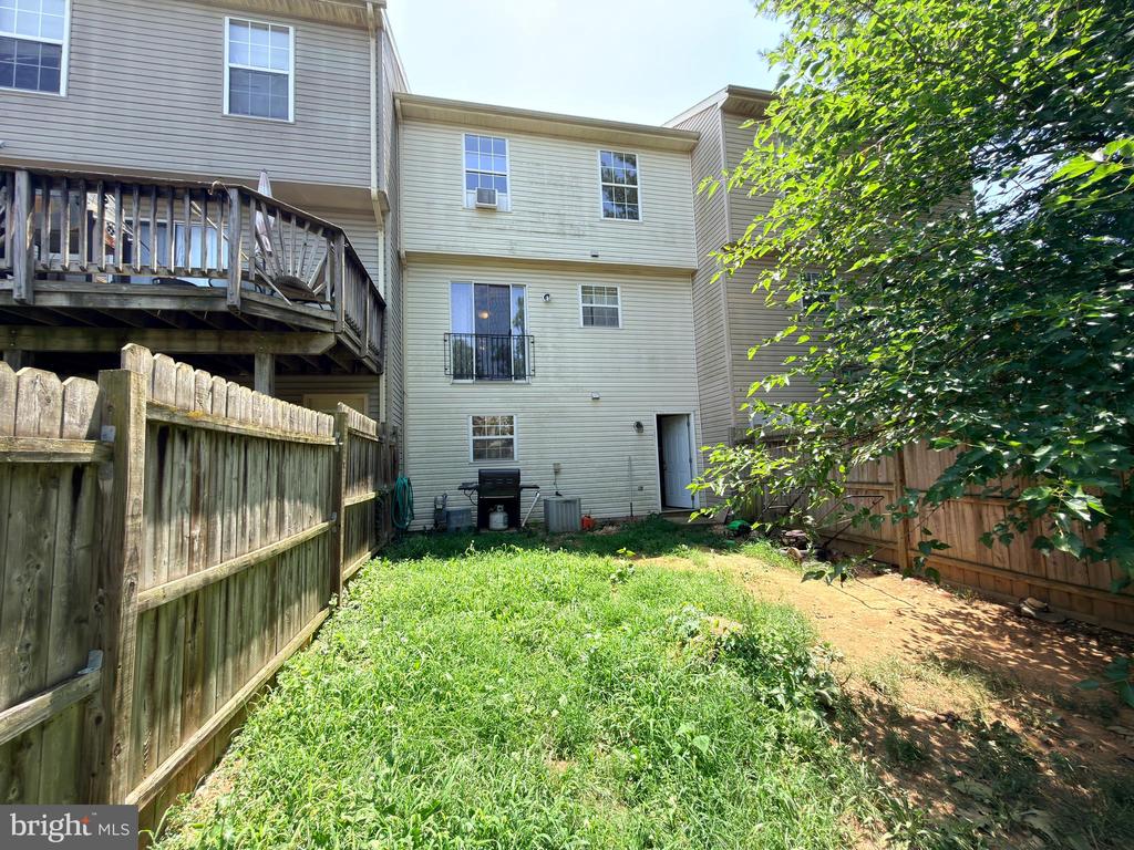 20138 KELLYS LANE