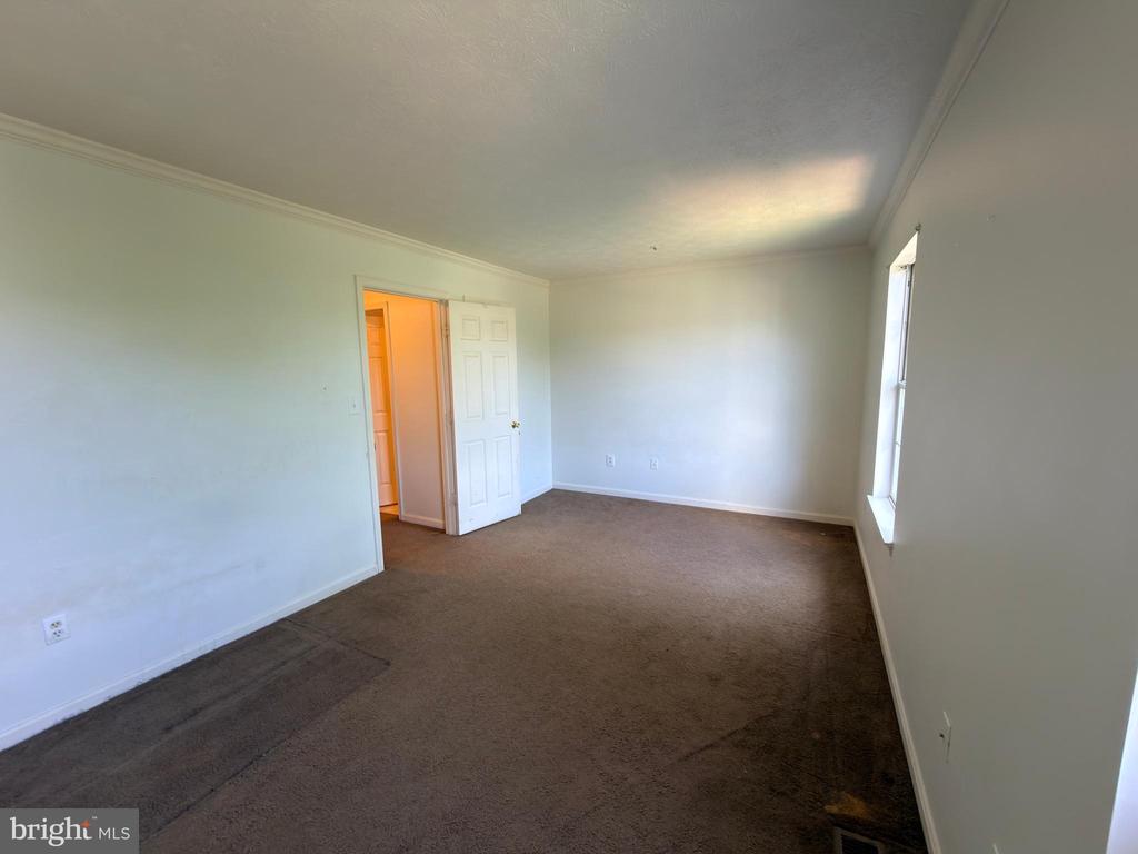 20138 KELLYS LANE