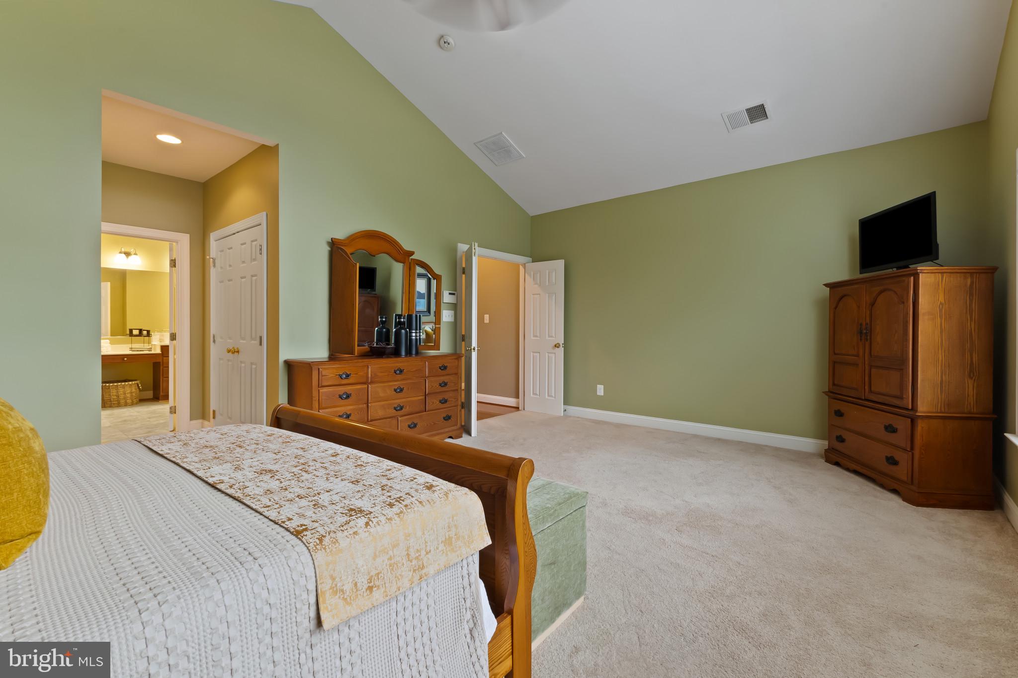 43061 Capri Pl