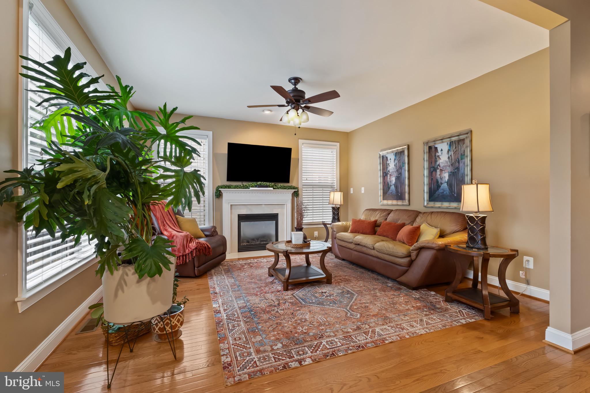 43061 Capri Pl