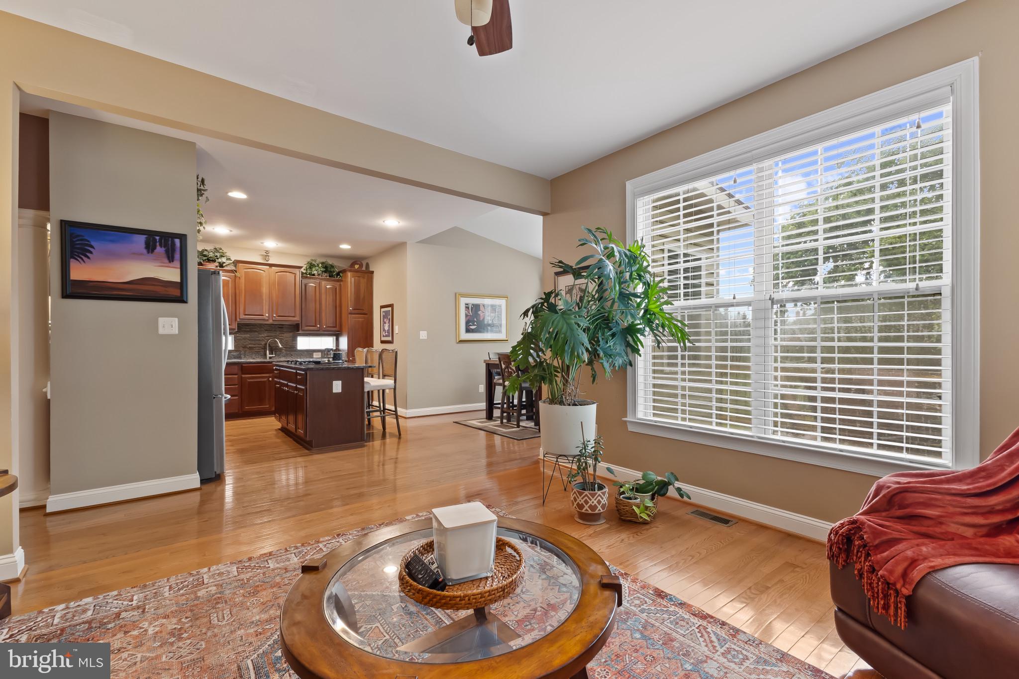 43061 Capri Pl