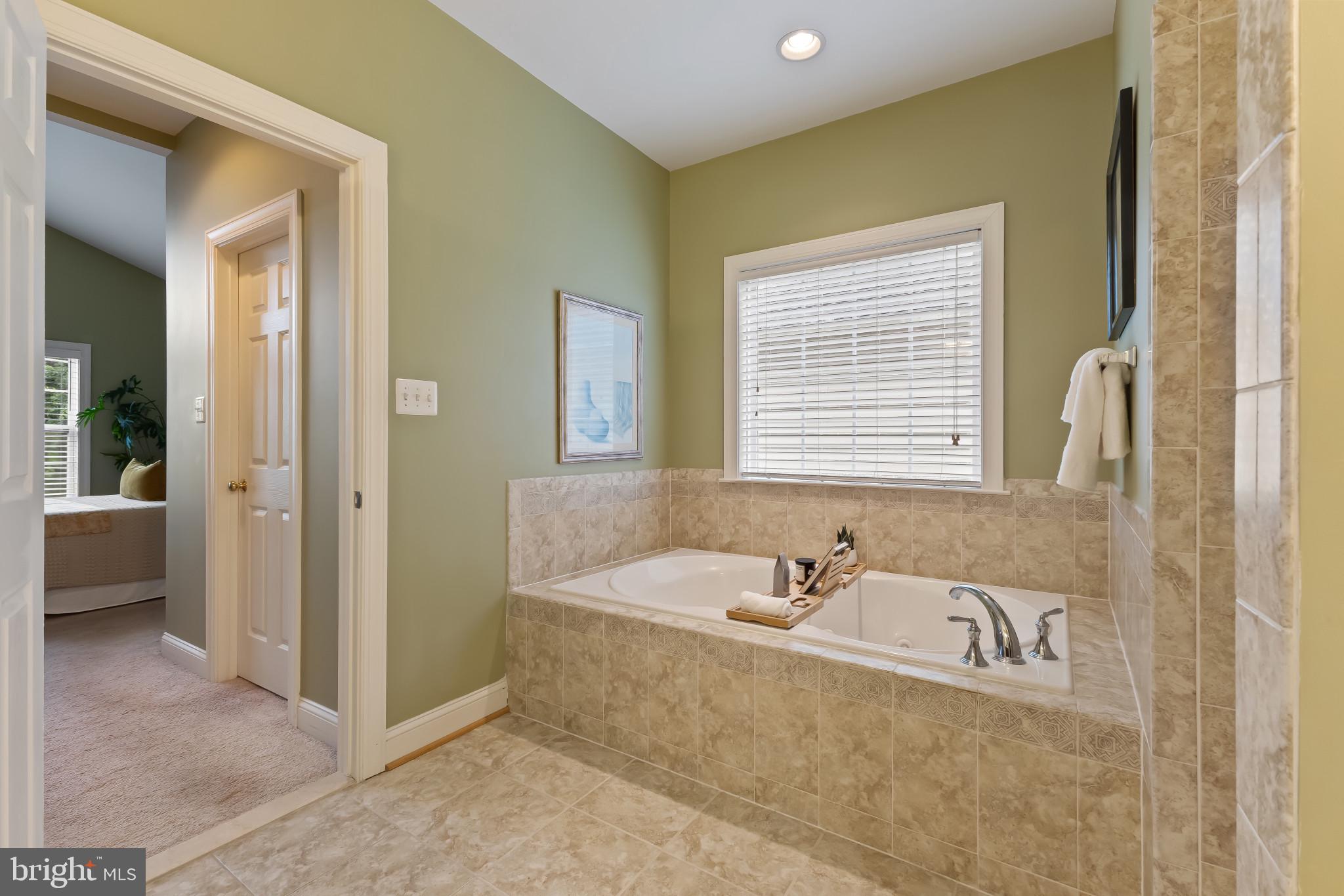 43061 Capri Pl