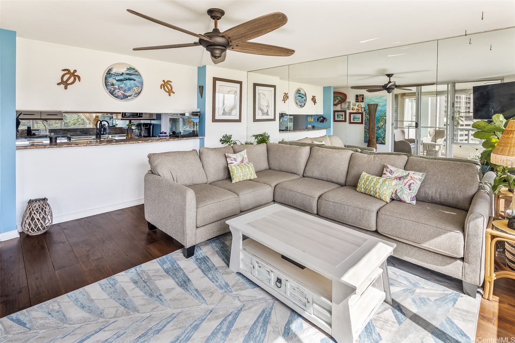 2600 Pualani Way 601