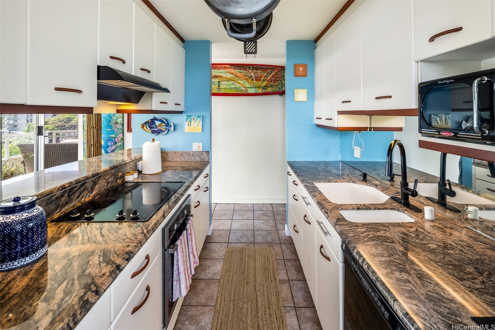 2600 Pualani Way 601