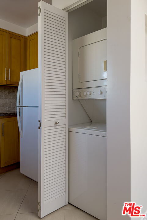 1144 10th St Unit: 10