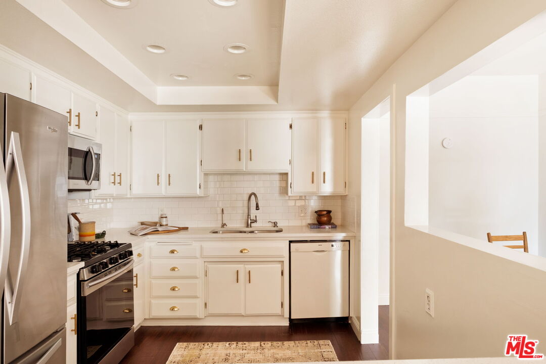 8160 Manitoba St Unit: 216