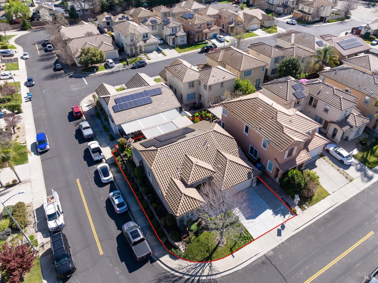 1073 Villaggio Circle