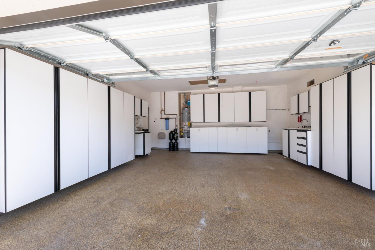 1073 Villaggio Circle