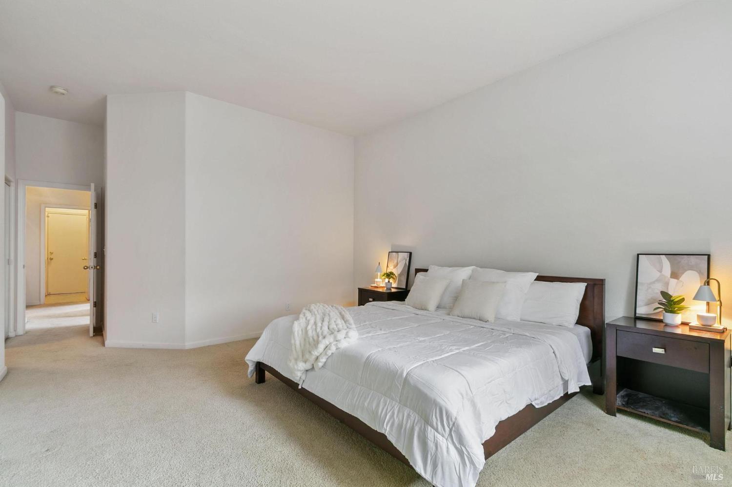 2361 Mountain View Court