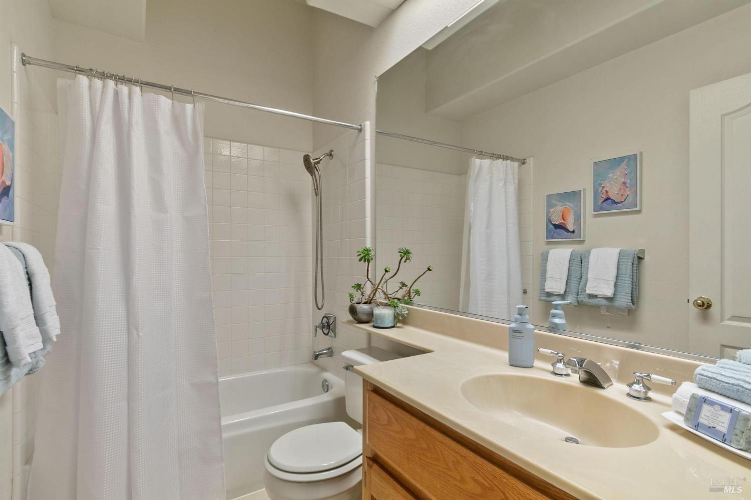 2361 Mountain View Court