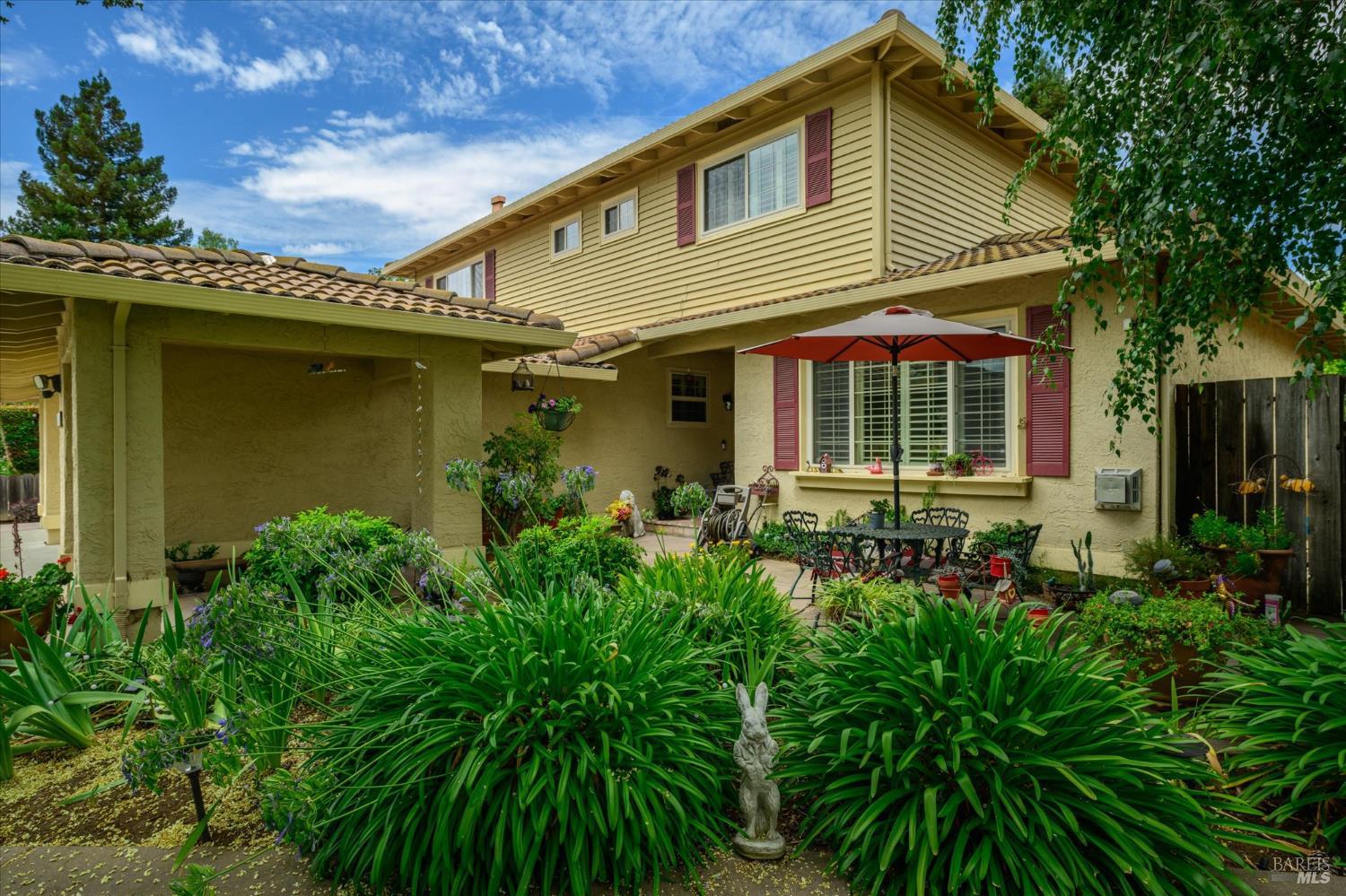 3205 Mustang Circle