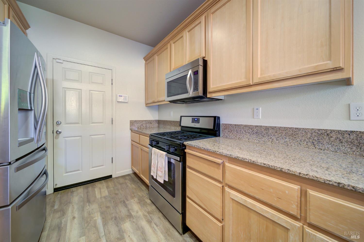 1125 Strawberry Lane