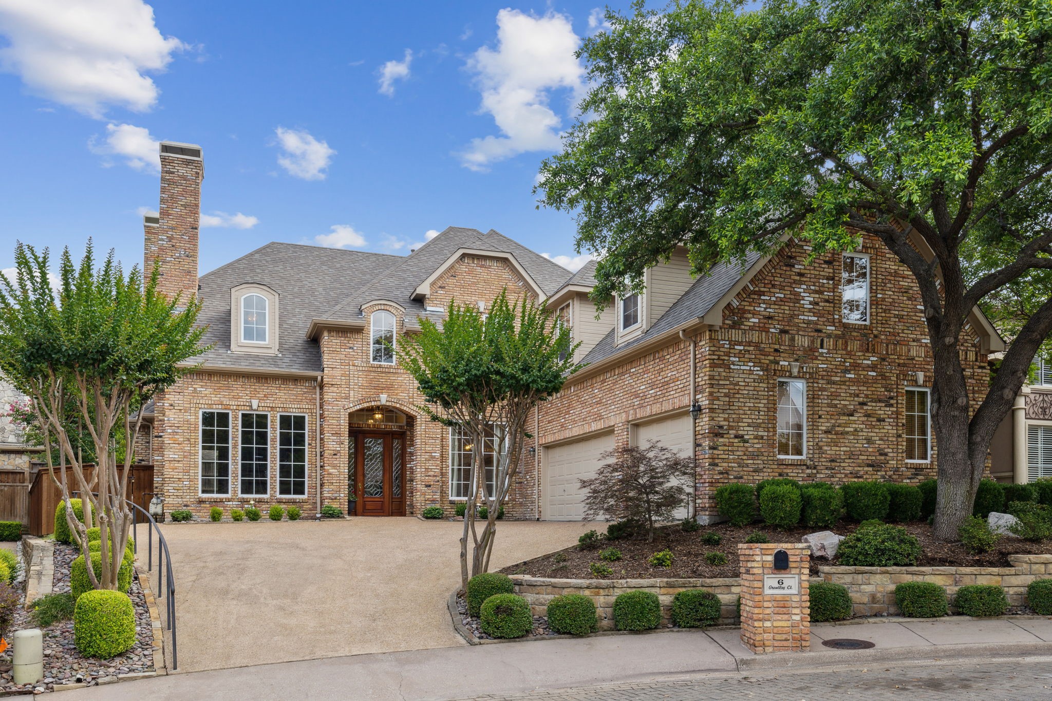 6 Grantley Court