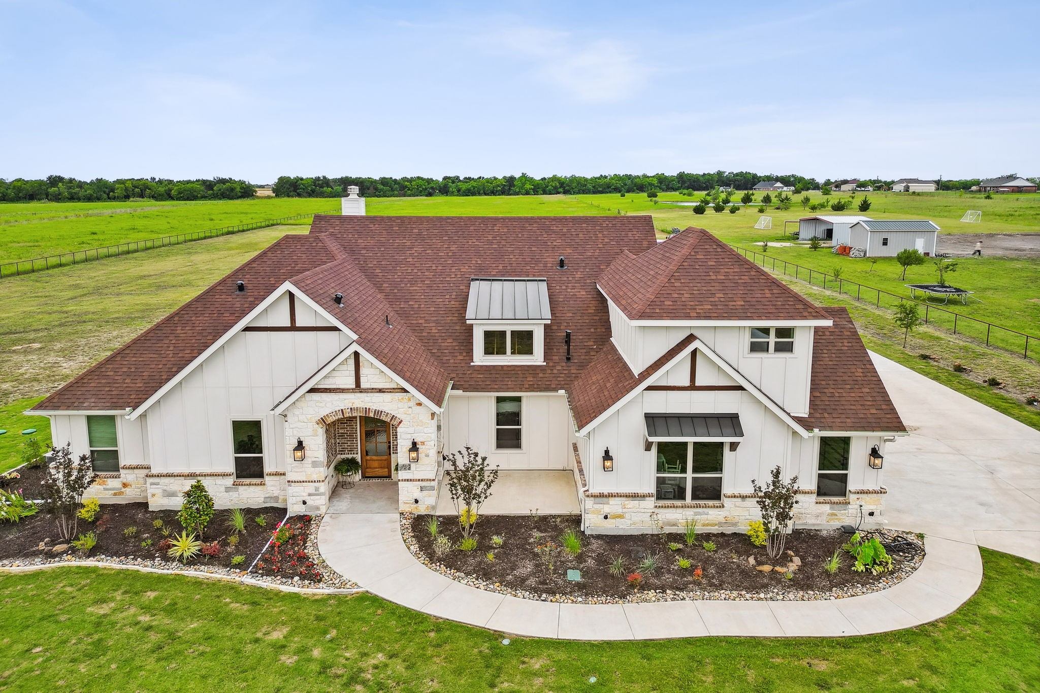 3243 County Road 2152