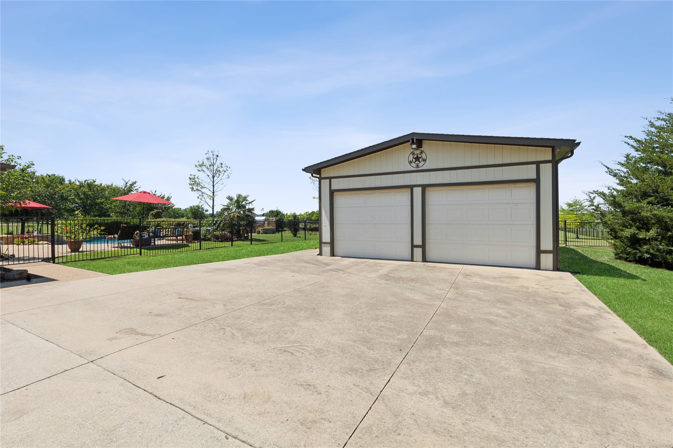 830 Kennedy Drive